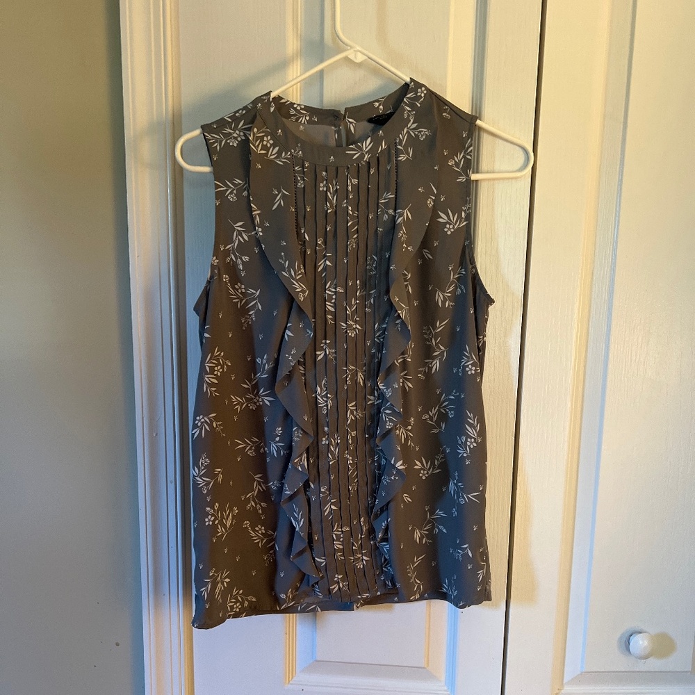 Grey and White Floral Top